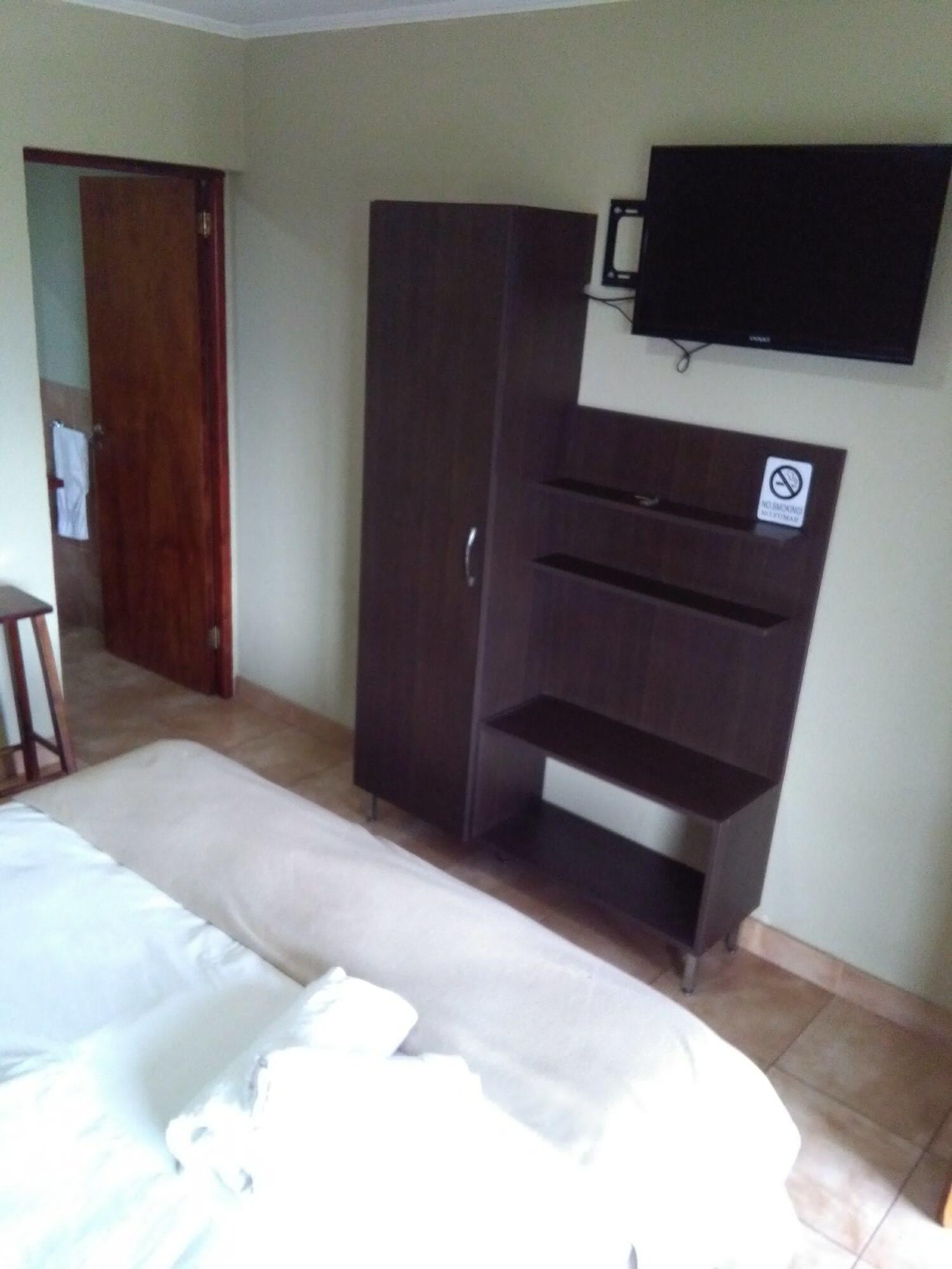Iguazu Urban Hotel Express Puerto Iguazú Exteriör bild