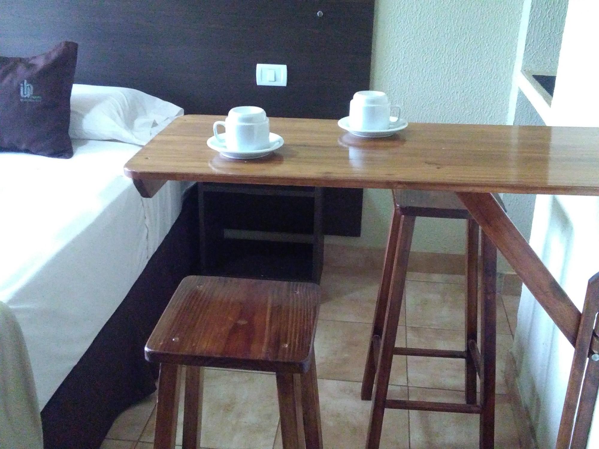 Iguazu Urban Hotel Express Puerto Iguazú Exteriör bild
