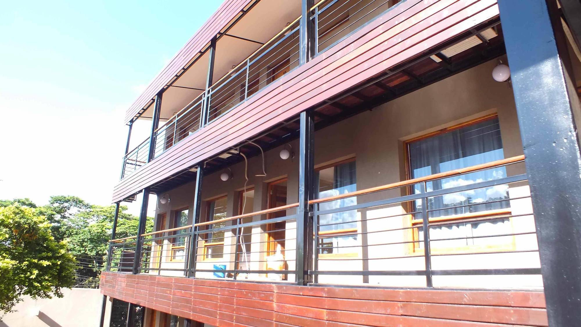 Iguazu Urban Hotel Express Puerto Iguazú Exteriör bild